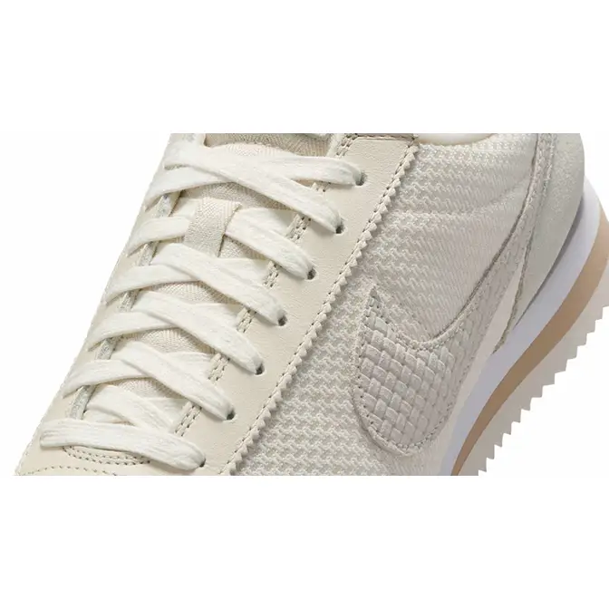 Nike Cortez Pearl White IB8879-211 Detail