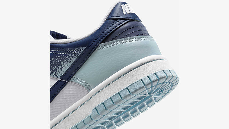 Nike Dunk Low GS Blue Splatter IB7687-100 heel