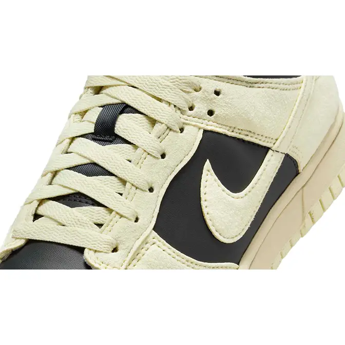 Nike Dunk Low Off-Noir Light Khaki HJ7673-005 Detail