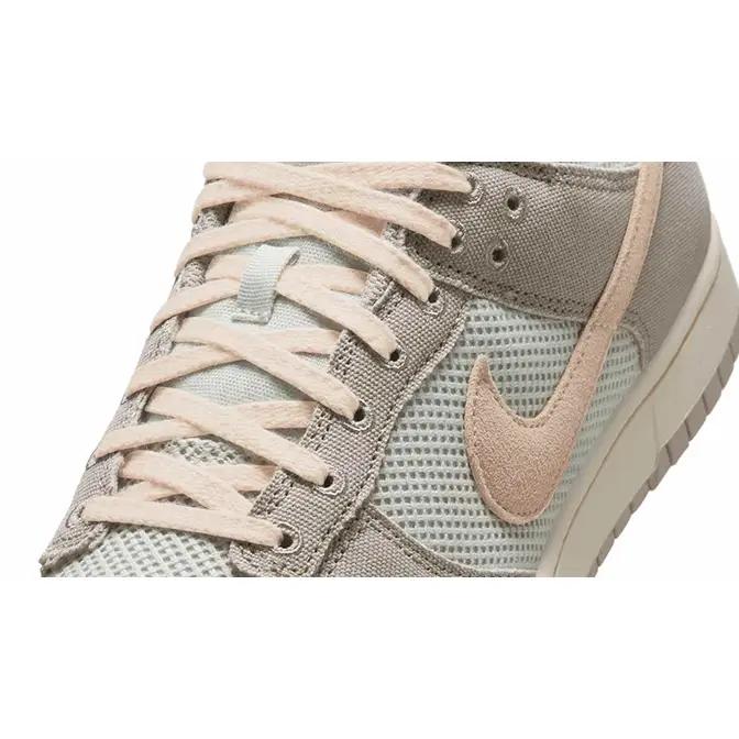 Nike Dunk Low Retro SE College Grey Light Bone HJ4329-002 Detail