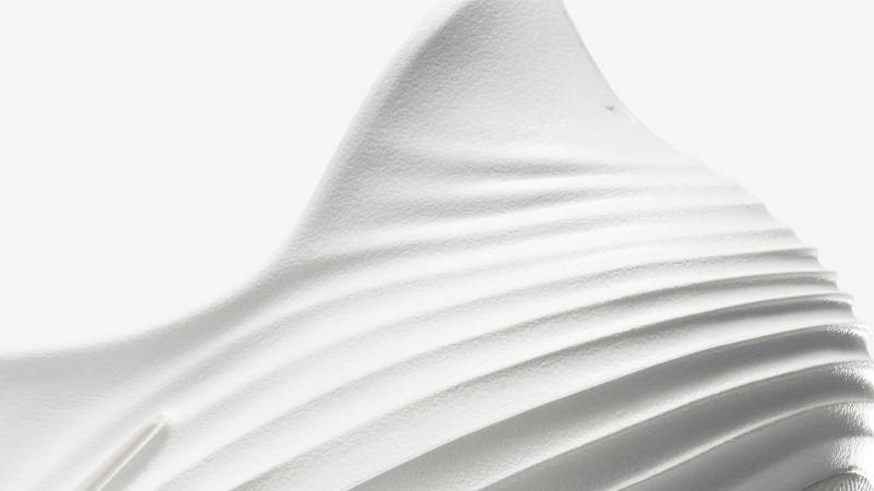 Nike ReactX Rejuven8 Sail Closeup