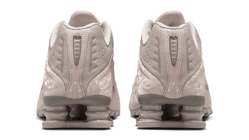 Nike Shox R4 College Grey Flat Pewter HV0934-001 Back