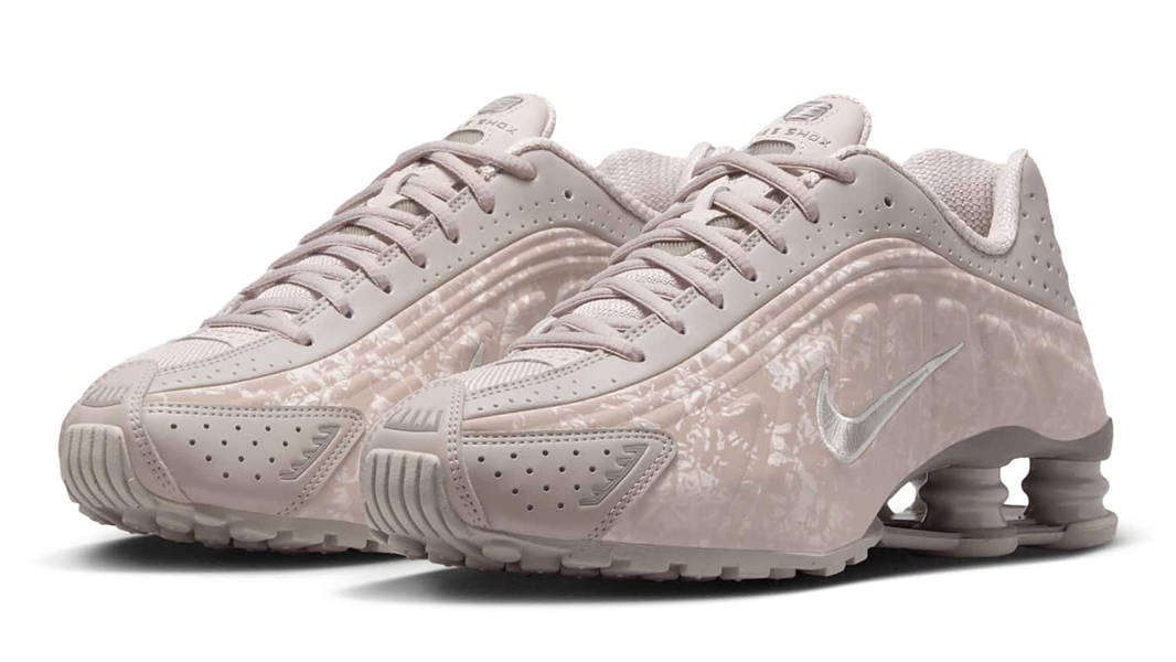 Nike Shox R4 College Grey Flat Pewter HV0934-001 Side