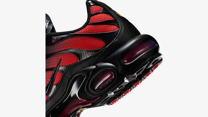 Nike TN Air Max Plus Black Red DM0032-021 heel