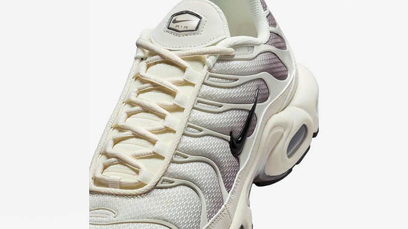 Nike TN Air Max Plus Light Orewood Brown DM0032-106 tongue