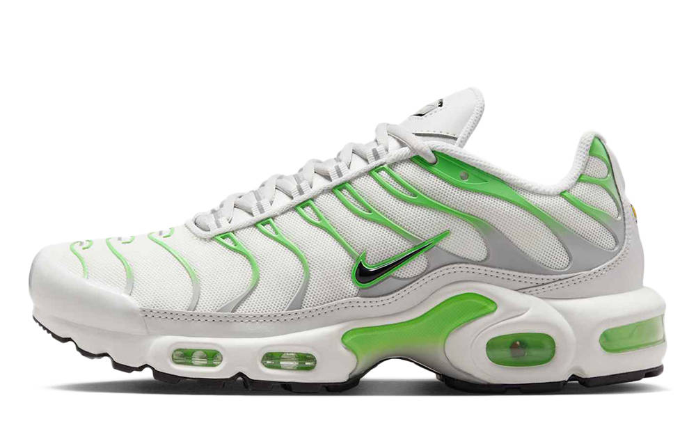 Nike TN Air Max Plus White Green Strike DZ3671-001