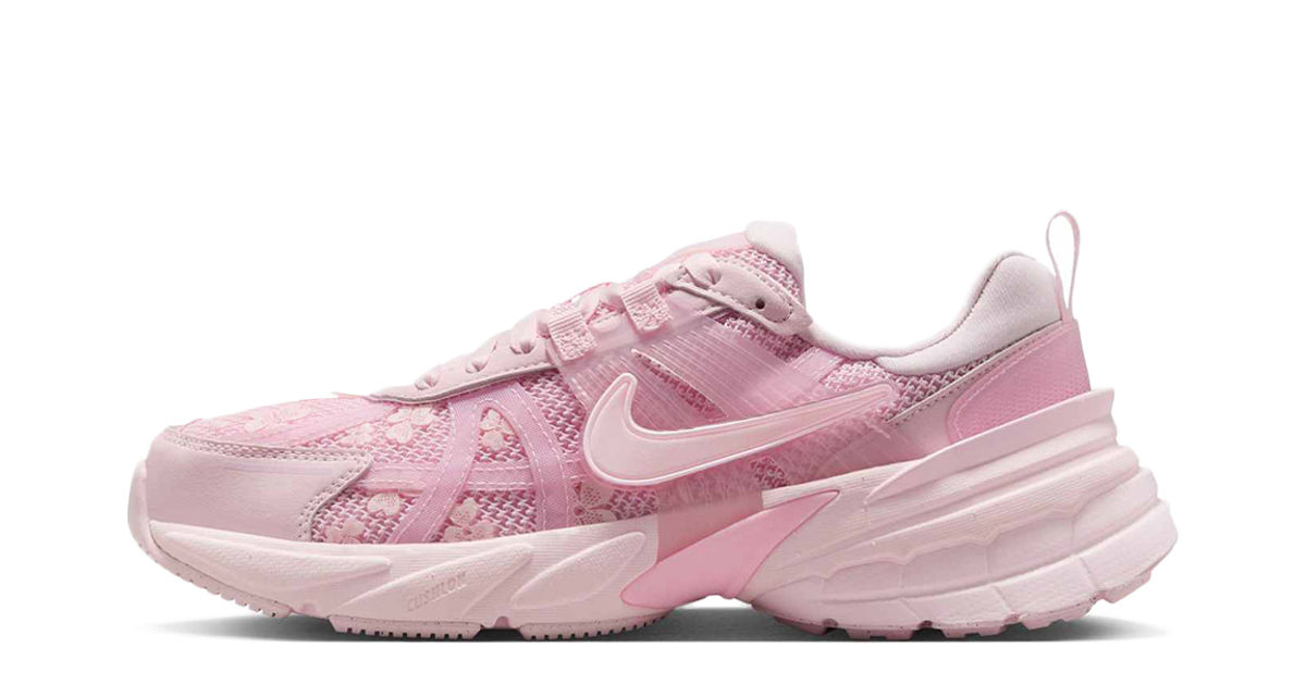 nike-v2k-run-pink-foam-hj5269-