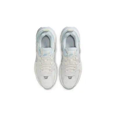 Nike V2K Run Platinum Tint Summit White Middle
