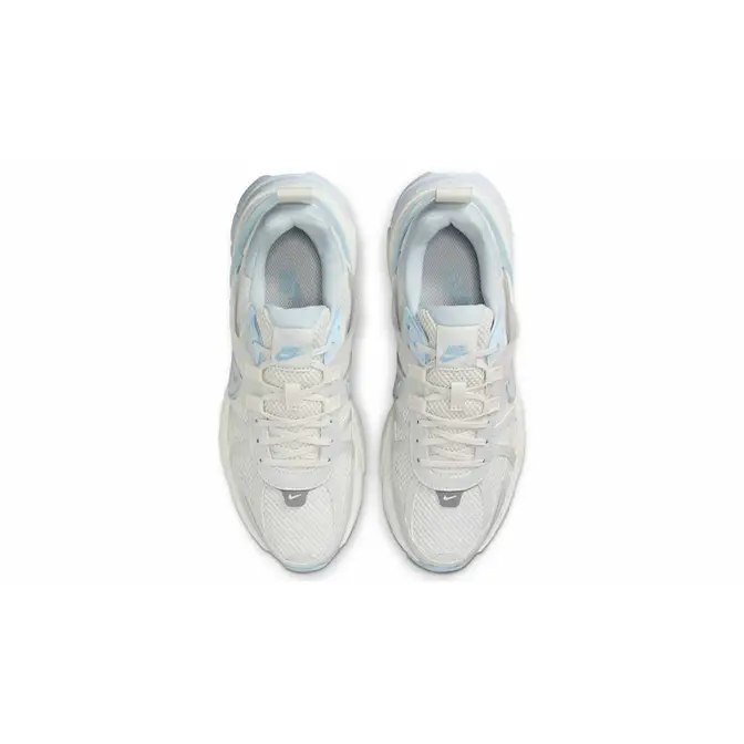 Nike V2K Run Platinum Tint Summit White Middle