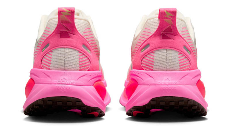 Nike Vomero 18 Sail Hyper Pink Back