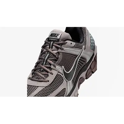 Nike Zoom Vomero 5 Dark Violet Ore | FB9149-005 | Tongue
