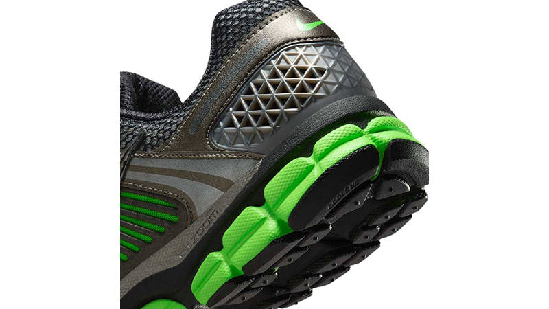 Nike Zoom Vomero 5 Metallic Pewter Green Strike IB2988-001 heel