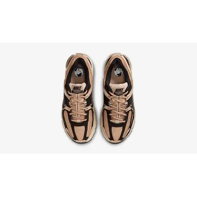 Nike Zoom Vomero 5 Sanddrift FJ2028-106 middle