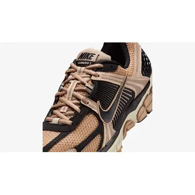 Nike Zoom Vomero 5 Sanddrift FJ2028-106 side