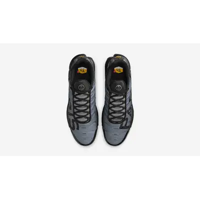 PSG x Nike TN Air Max Plus Black Grey IB2253-001 middle