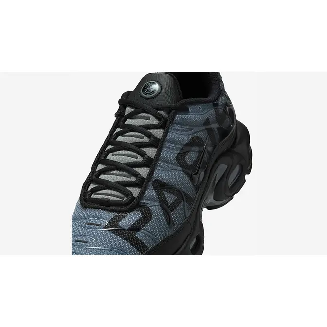 PSG x Nike TN Air Max Plus Black Grey IB2253-001 side