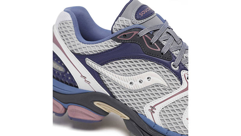 Saucony ProGrid Triumph 4 Trail Pack White Blue S70902-3 logo
