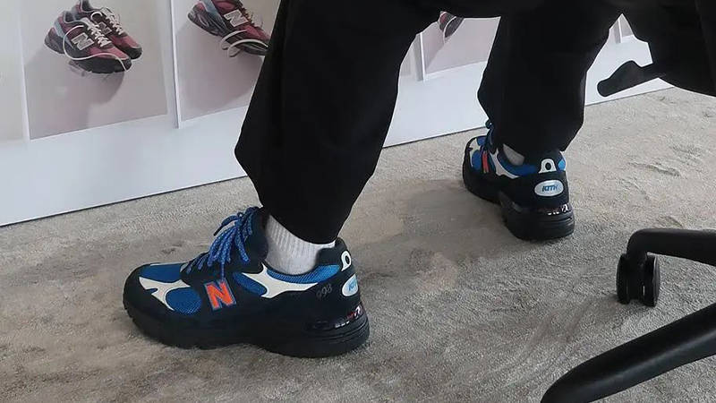 KITH × New Balance 993 Black Blue back