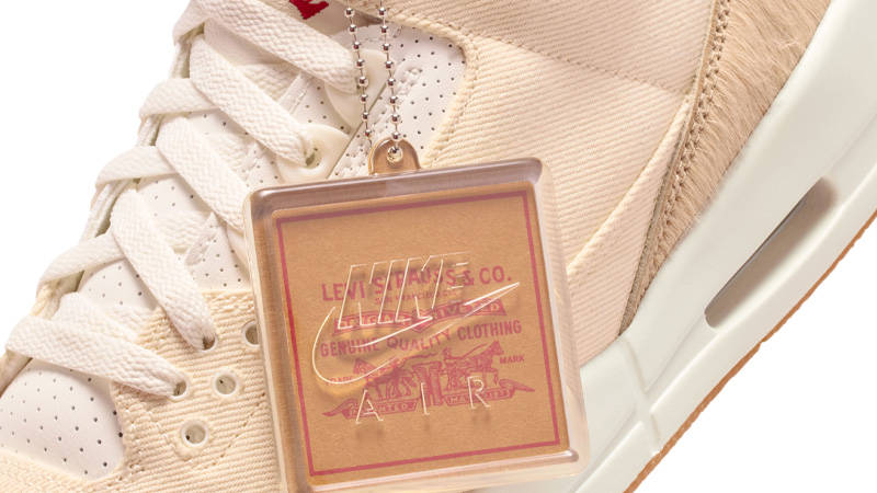 Levi Strauss & Co x Air Jordan 3 Retro Denim Sail Detail
