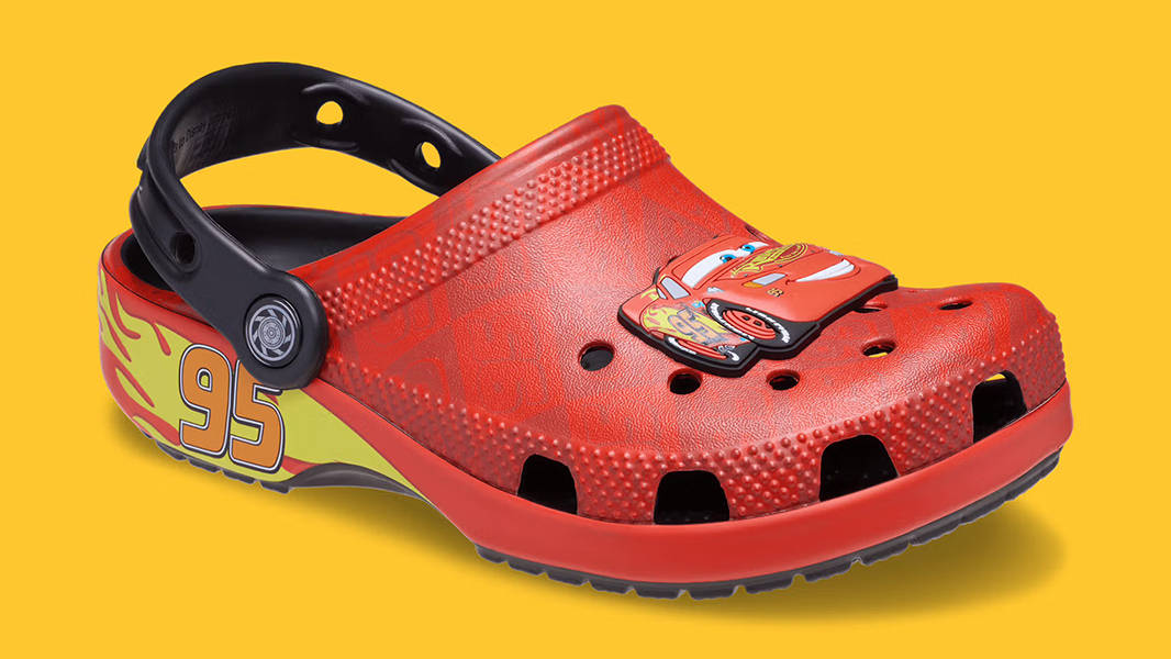 Lightning McQueen x Crocs Classic Clog 2025 Side