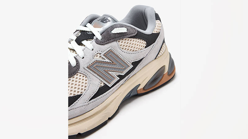 New Balance 2010 Grey U2010TTO side