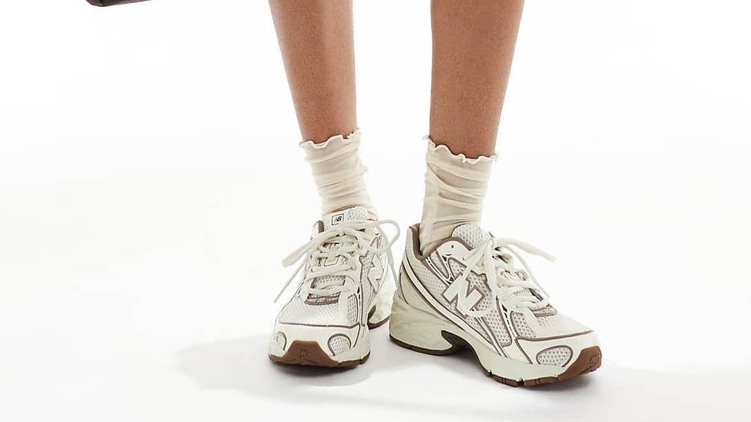 New Balance 740 Beige Brown Front