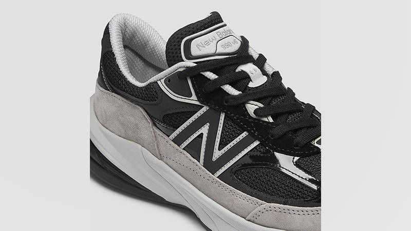 New Balance 990v6 Black Grey U990JC6 logo