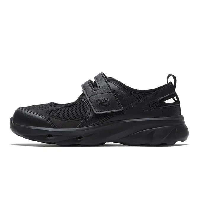 New Balance Breeze SD2202 Black | The Sole Supplier