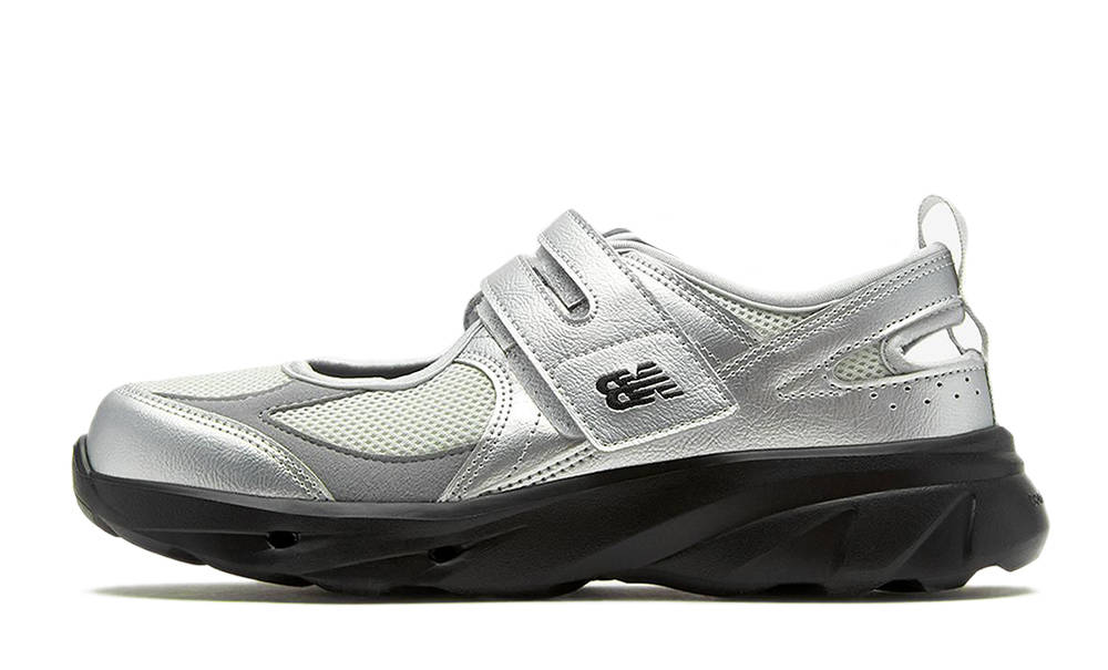 New Balance Breeze SD2202 Metallic Silver | The Sole Supplier