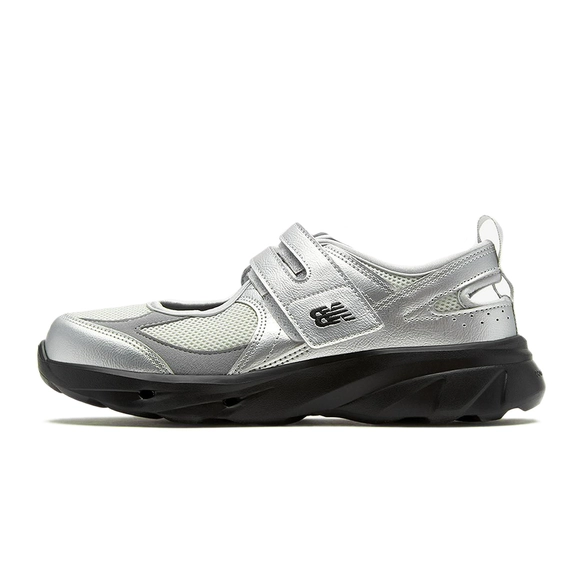 New Balance Breeze SD2202 Trainers & Sneakers | The Sole