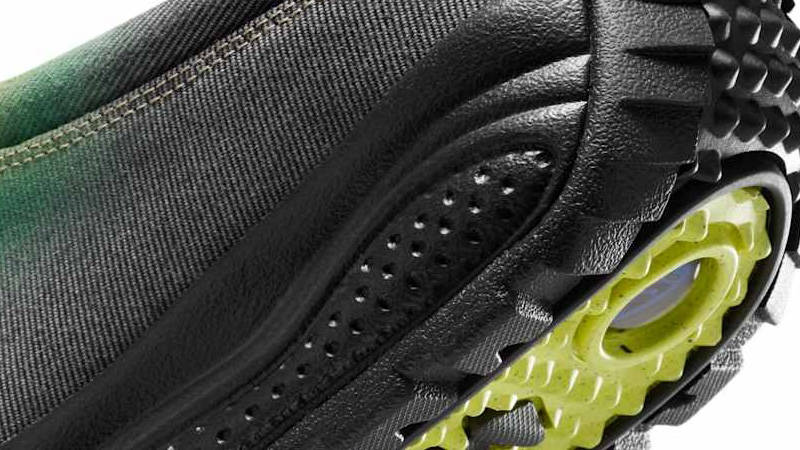 Nike ACG Rufus Green Gradient Closeup