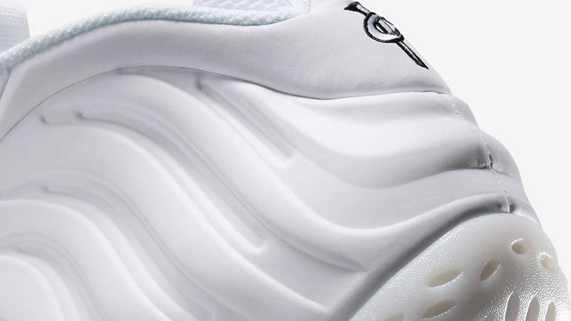 white out foamposites