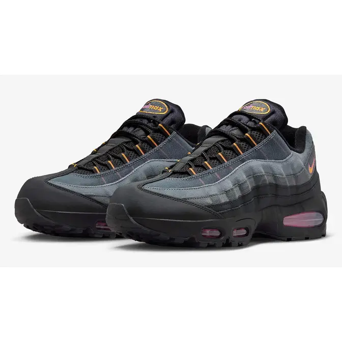 Nike Air Max 95 Sundial Playful Pink IB7683-001 Side (1)