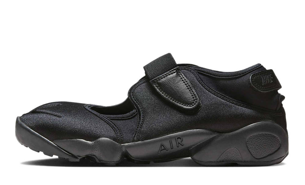 Nike Air Rift Triple Black Satin