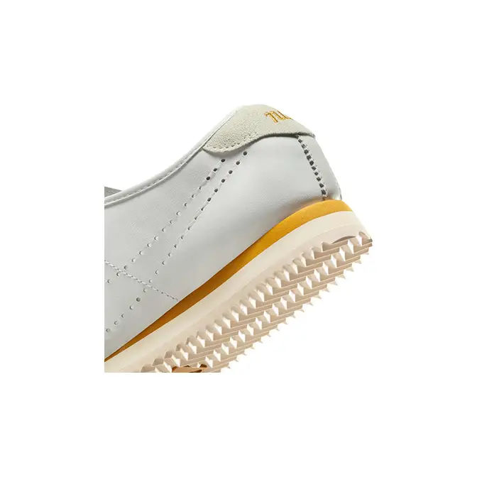 Nike Cortez Leather Light Bone Bronze HQ1841-001 heel