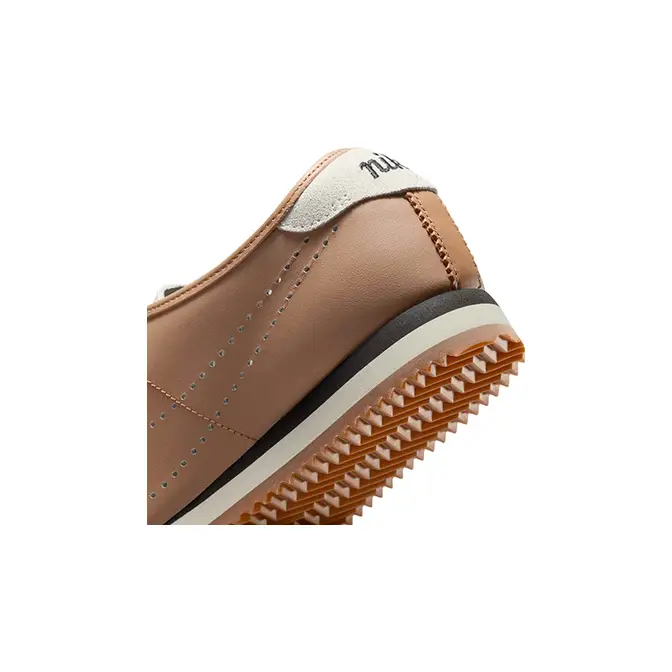 Nike Cortez Leather Pale Shale Brown HQ1841-200 heel