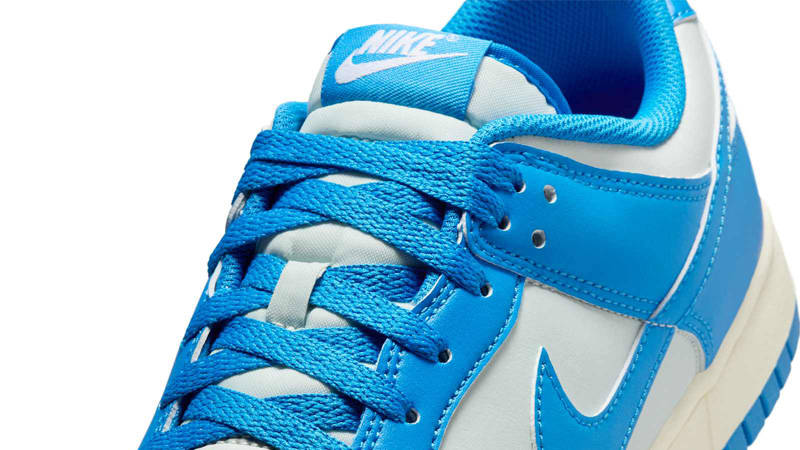 Nike Dunk Low Detroit Lions Side