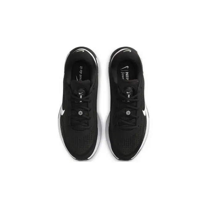 Nike Journey Run Black White Womens Middle
