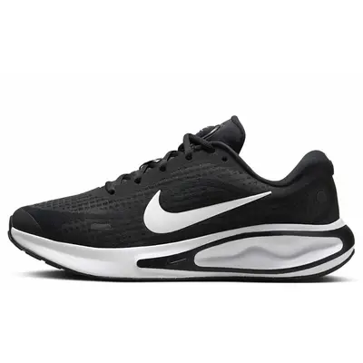 Nike Journey Run Black White Womens