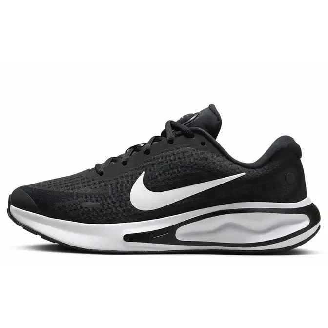 Nike Journey Run Black White Womens
