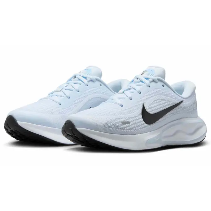 Nike Journey Run Blue Tint Front