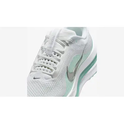 Nike Pegasus Premium Mint Foam HQ2593-103 tongue