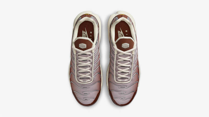 Nike TN Air Max Plus Light Orewood Brown Dark Pony II7637-200 middle