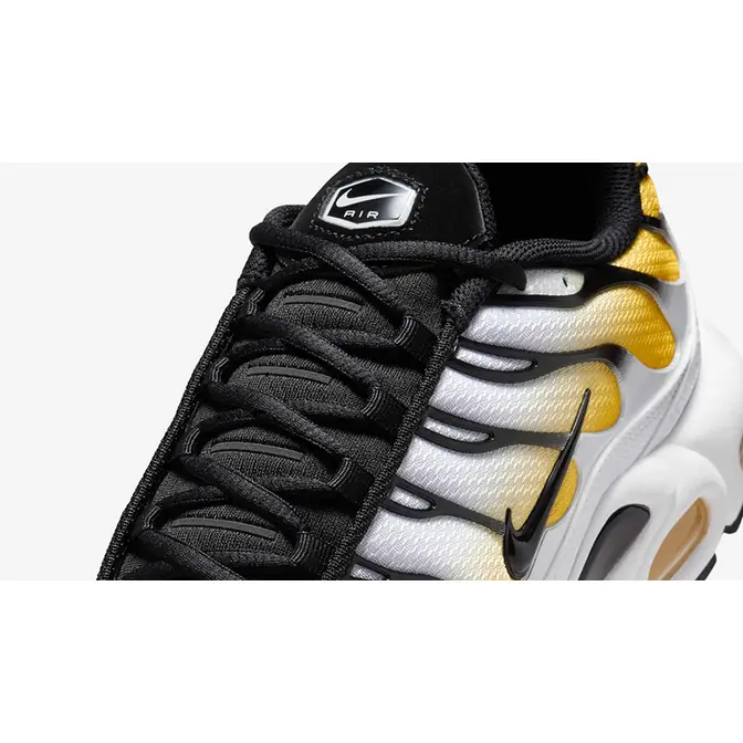 Nike TN Air Max Plus White Varsity Maize DM0032-104 Detail