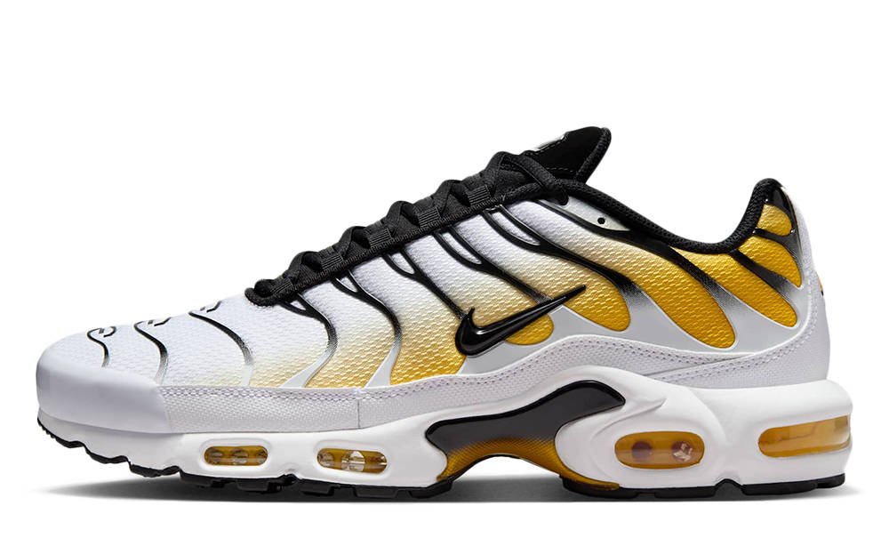 ◆正規品◆NIKE AIR MAX PLUS WHITE VARSITY MAIZE◆関税込◆ Nike Air Max Plus Men's Shoes in White/Varsity Maize/Black