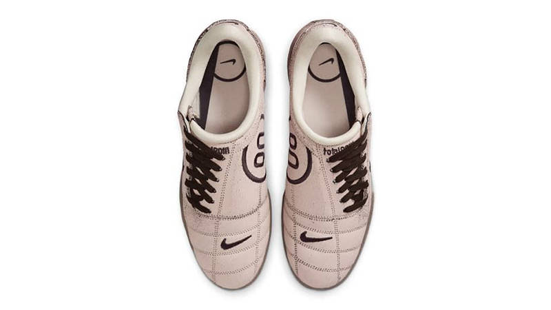 Nike Total 90 III Pearl White IH2090-200 middle