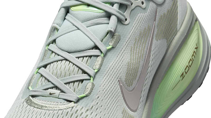 Nike Vomero 18 Light Silver Barely Volt HM6803-002 Detail
