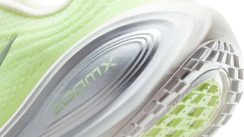 Nike Vomero Plus Barely Volt Closeup