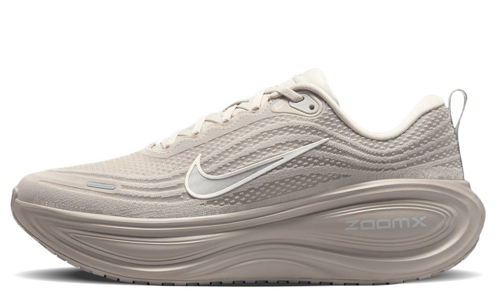 Nike Vomero Plus Beige