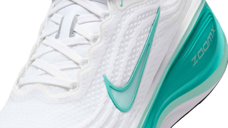 Nike Vomero Plus Bleached Turquoise Side